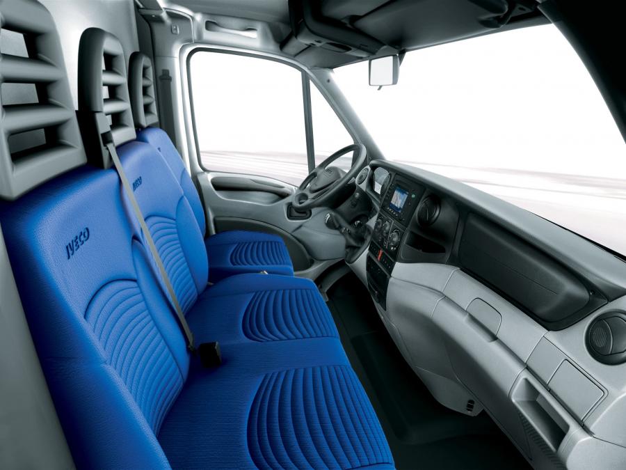  Iveco Daily 4x4 Chassis Cab 2007 года  (фото 7 из 9)